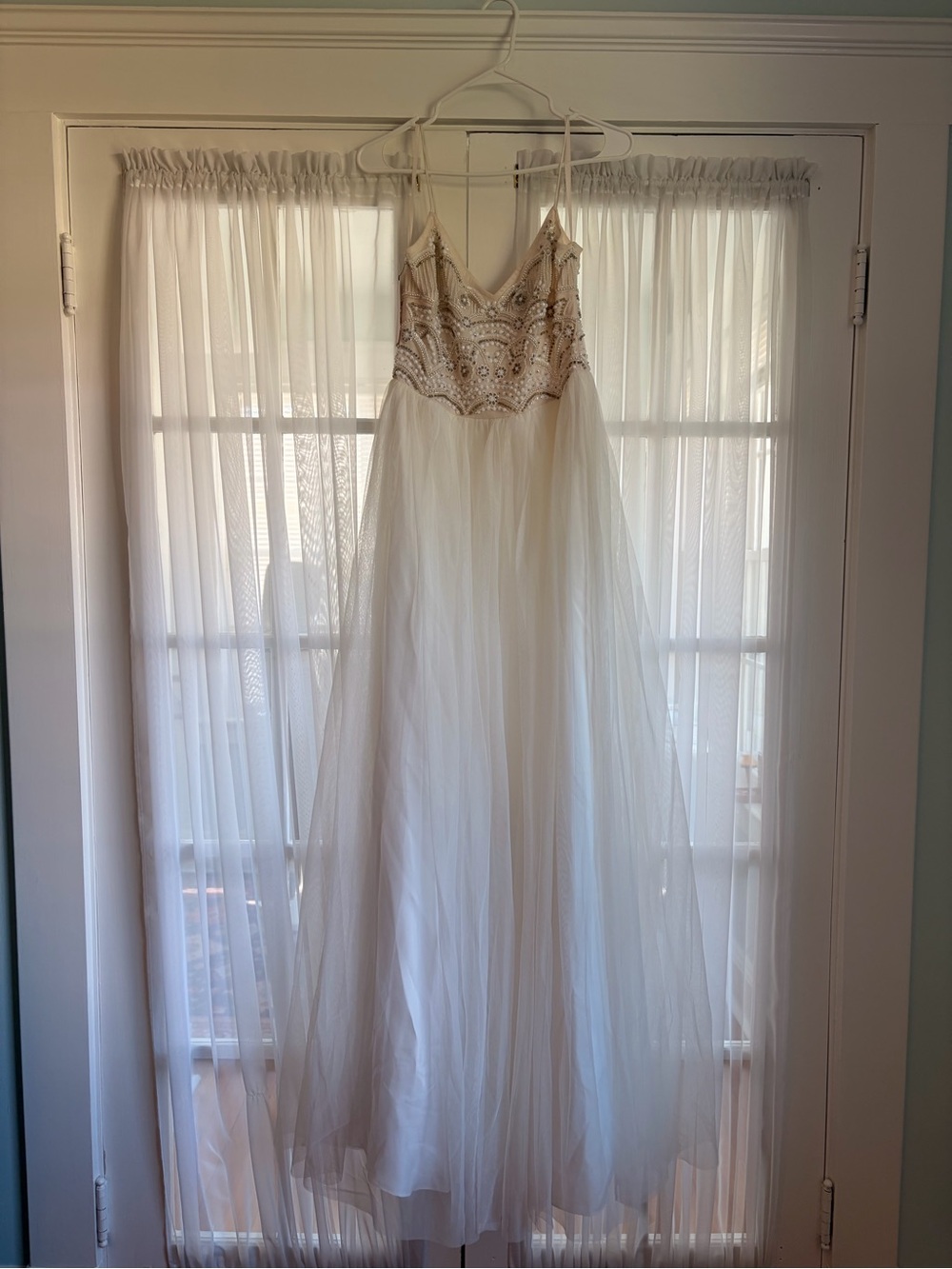 Elegant Beaded Ivory Tulle Wedding Dress